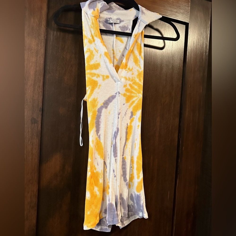 NEW ZARA ROMPER YELLOW PURPLE WHITE SIZE MEDIUM